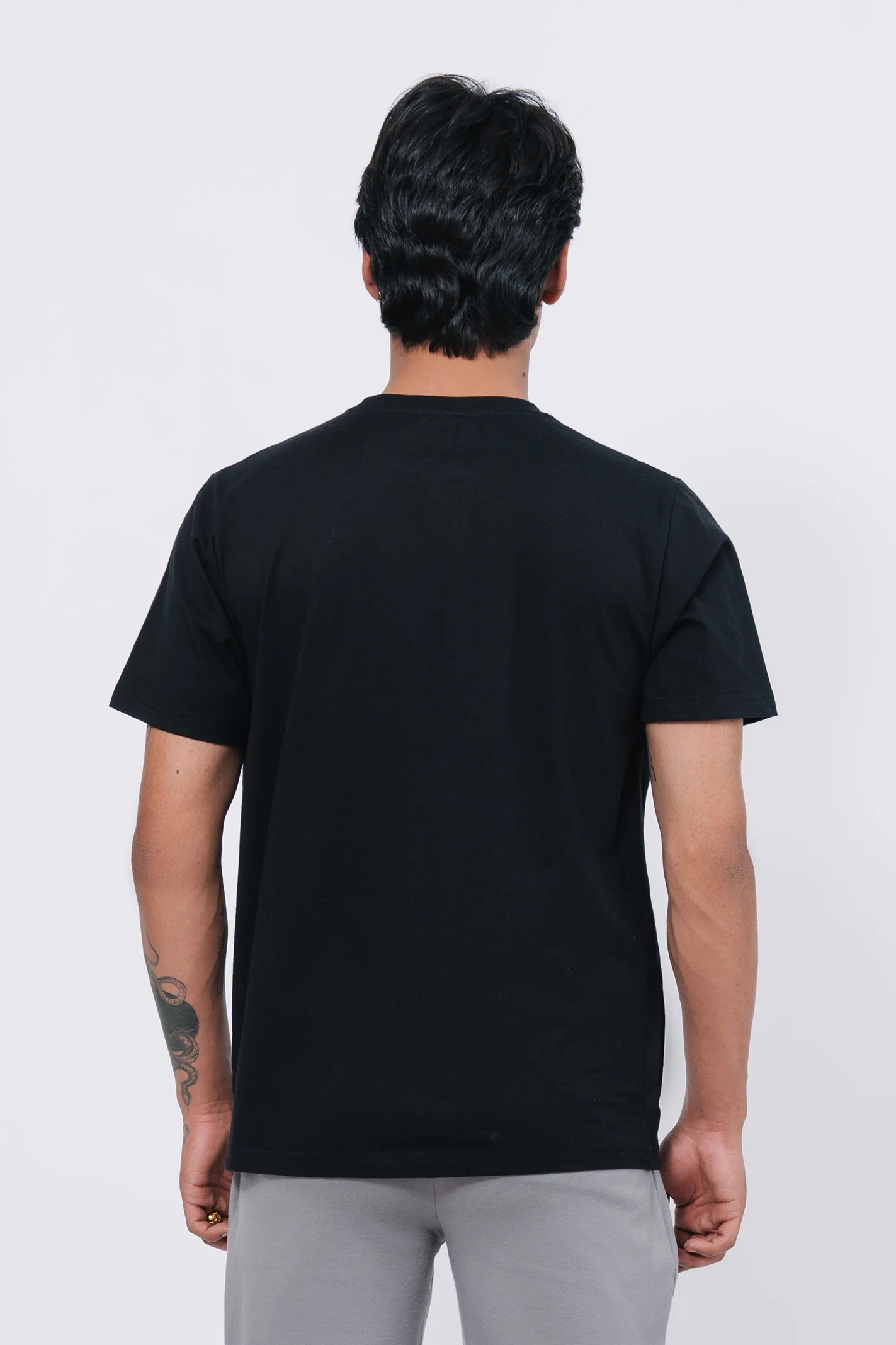 Premium Cotton T-Shirt – Black - Image 4